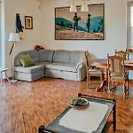 펜션 Stunning Home In Dlugosiodlo With House Sea View