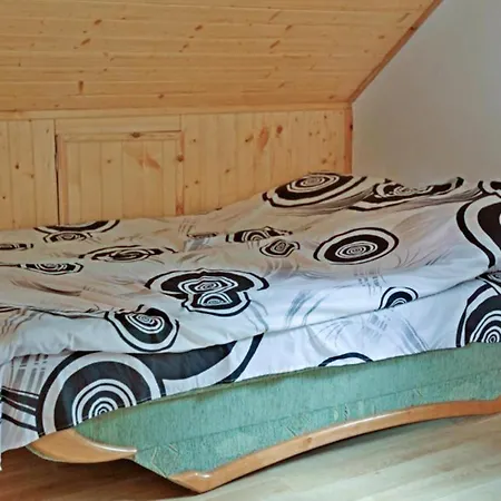 Stunning Home In Dlugosiodlo With House Sea View 펜션